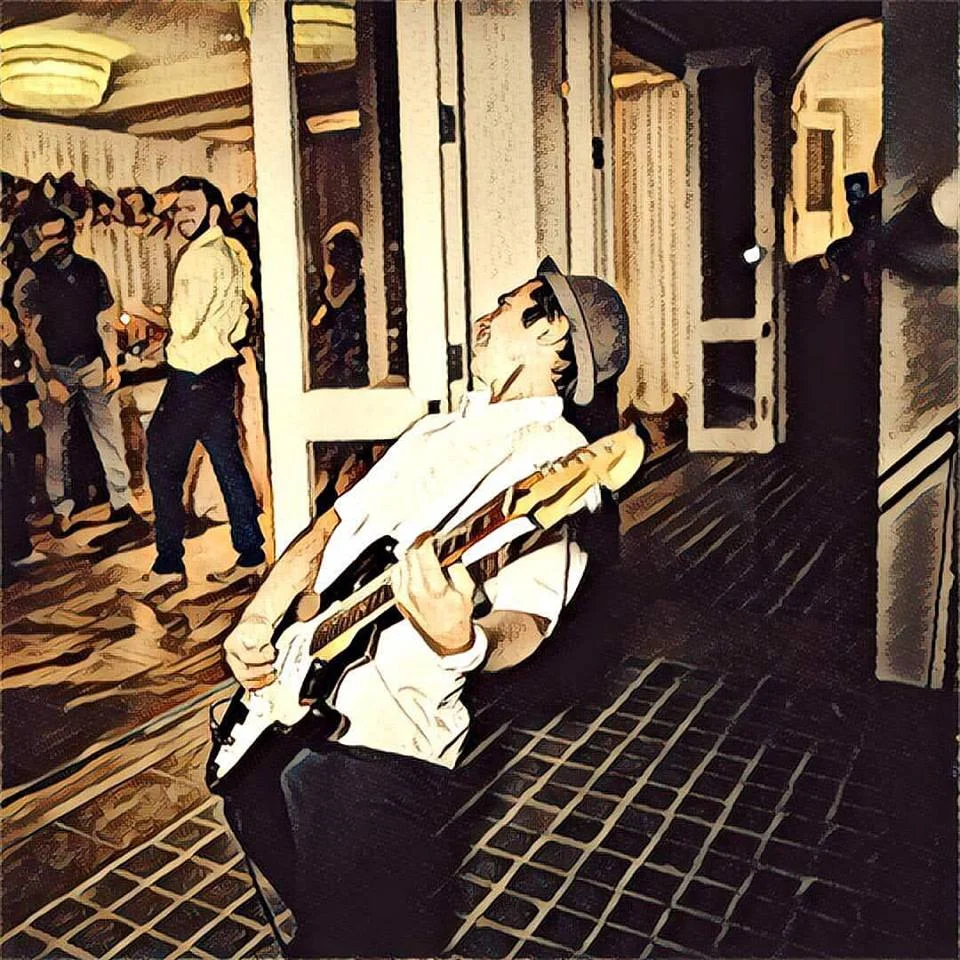 Jasonplaying12.jpg
