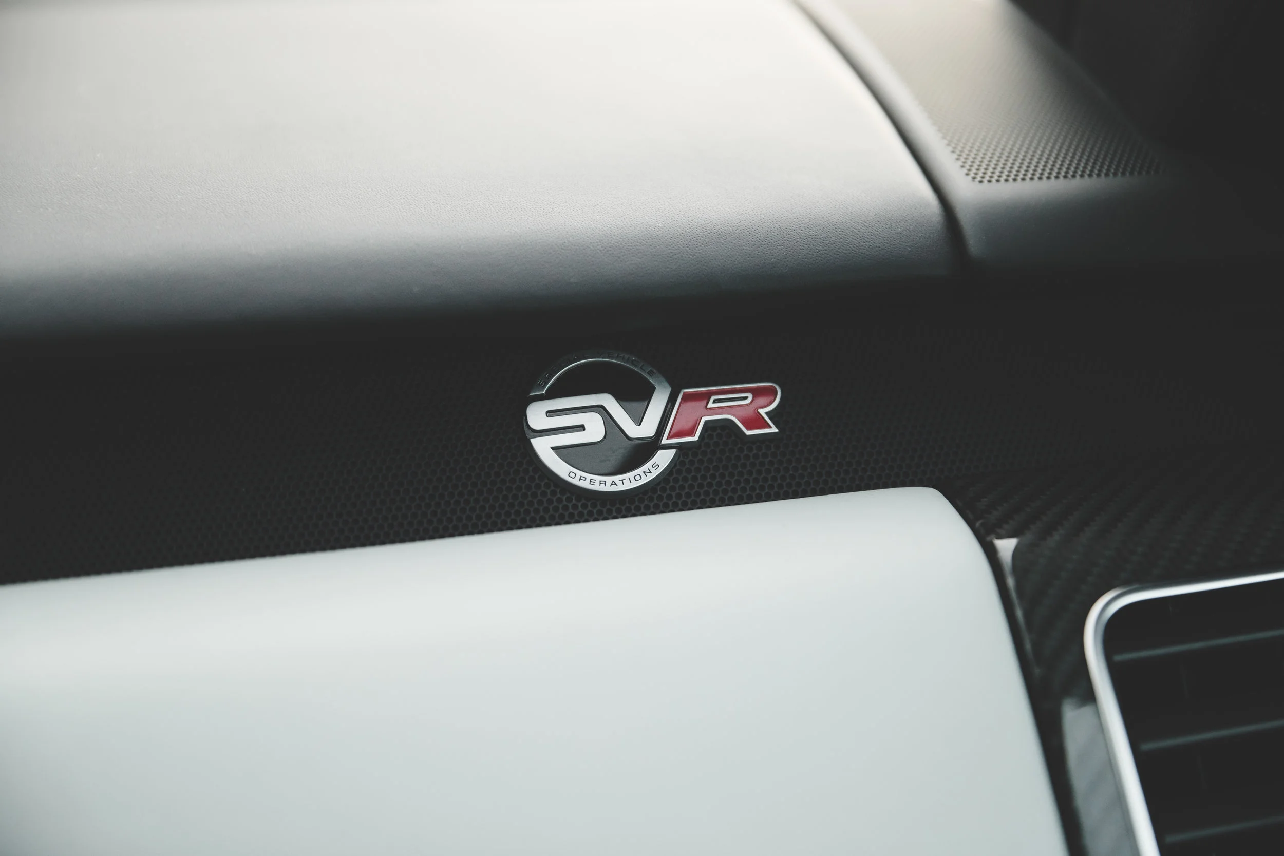 Land Rover Utah Select-1.jpg