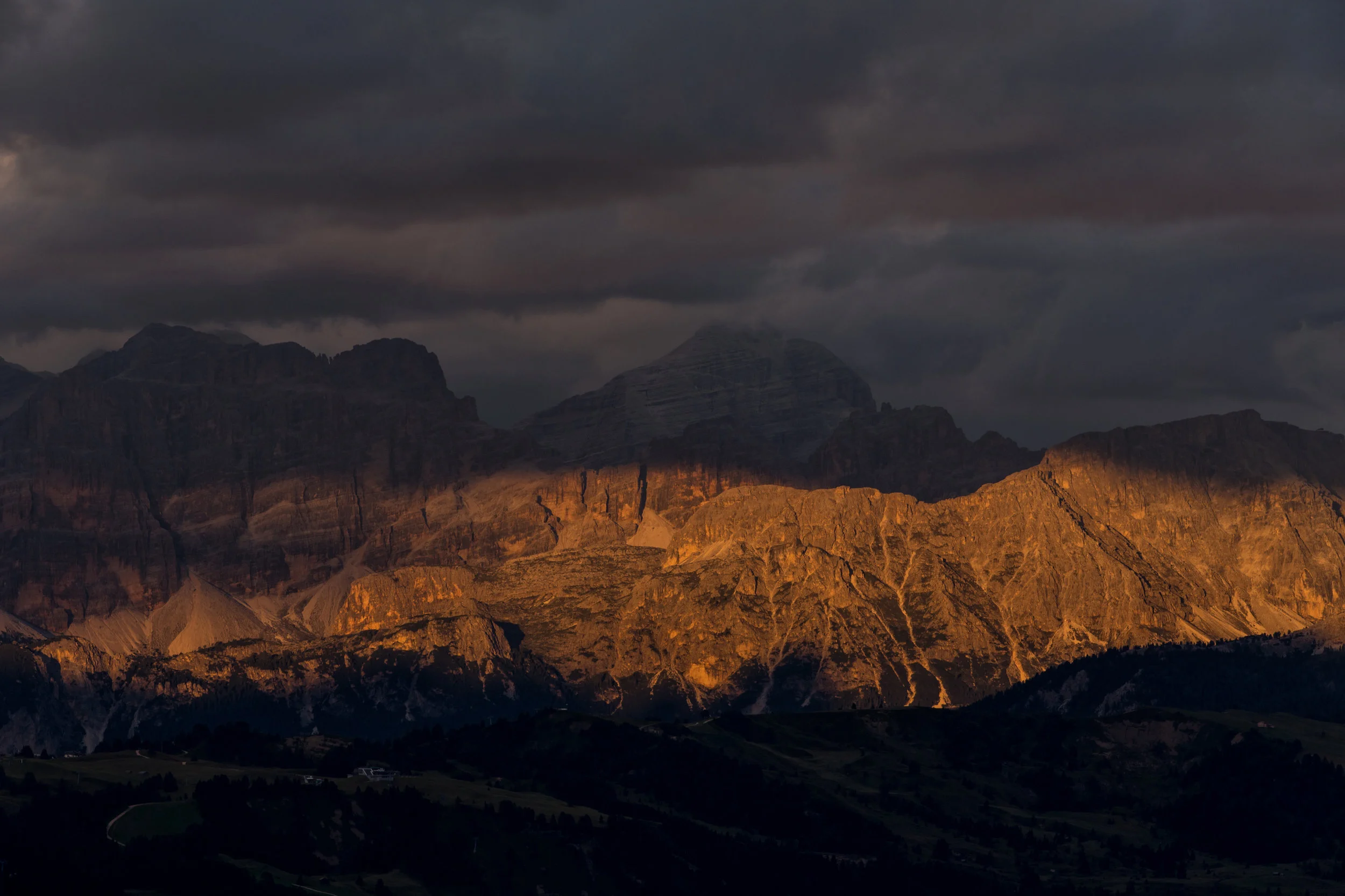 Dolomiti Alpenglow