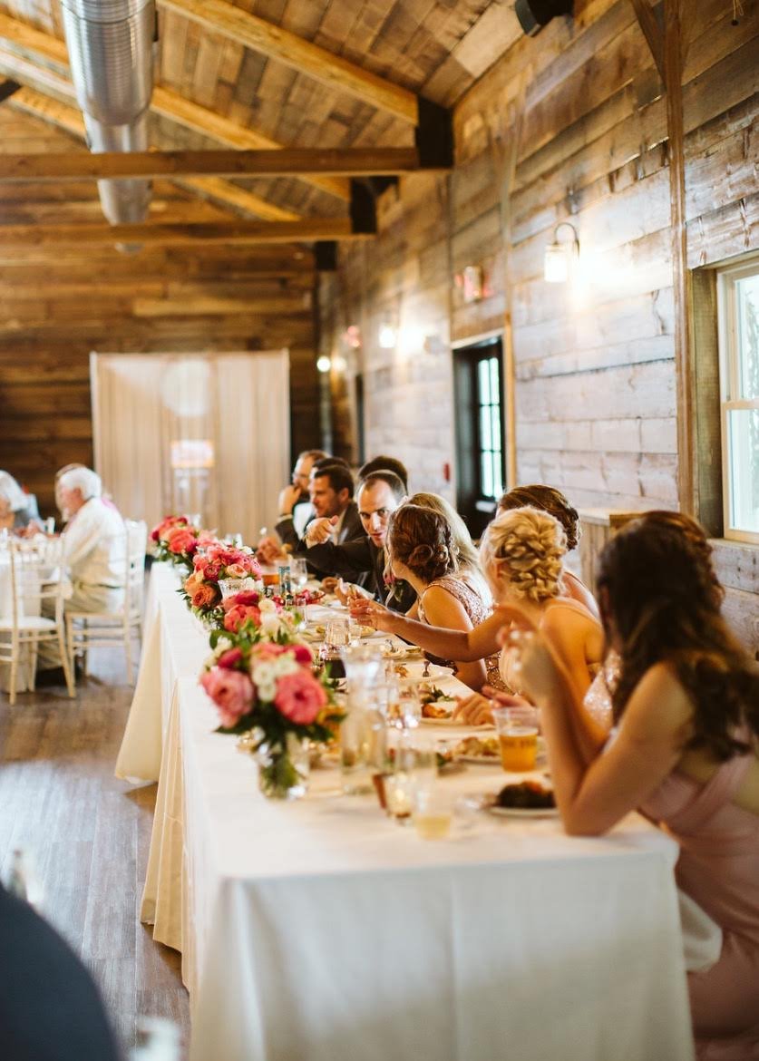 wedding-bouquets-head-table.jpg