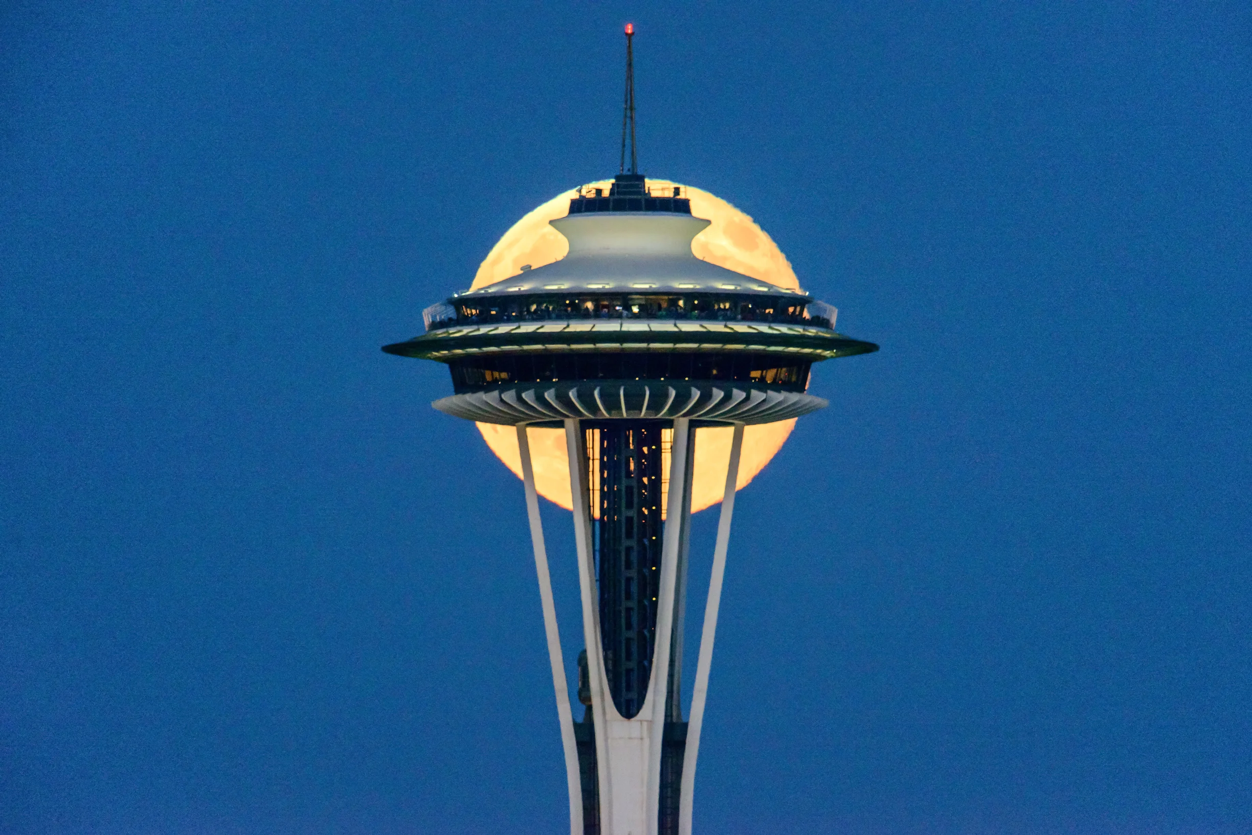 Glass Floors Included in $100M renovation for the Space Needle