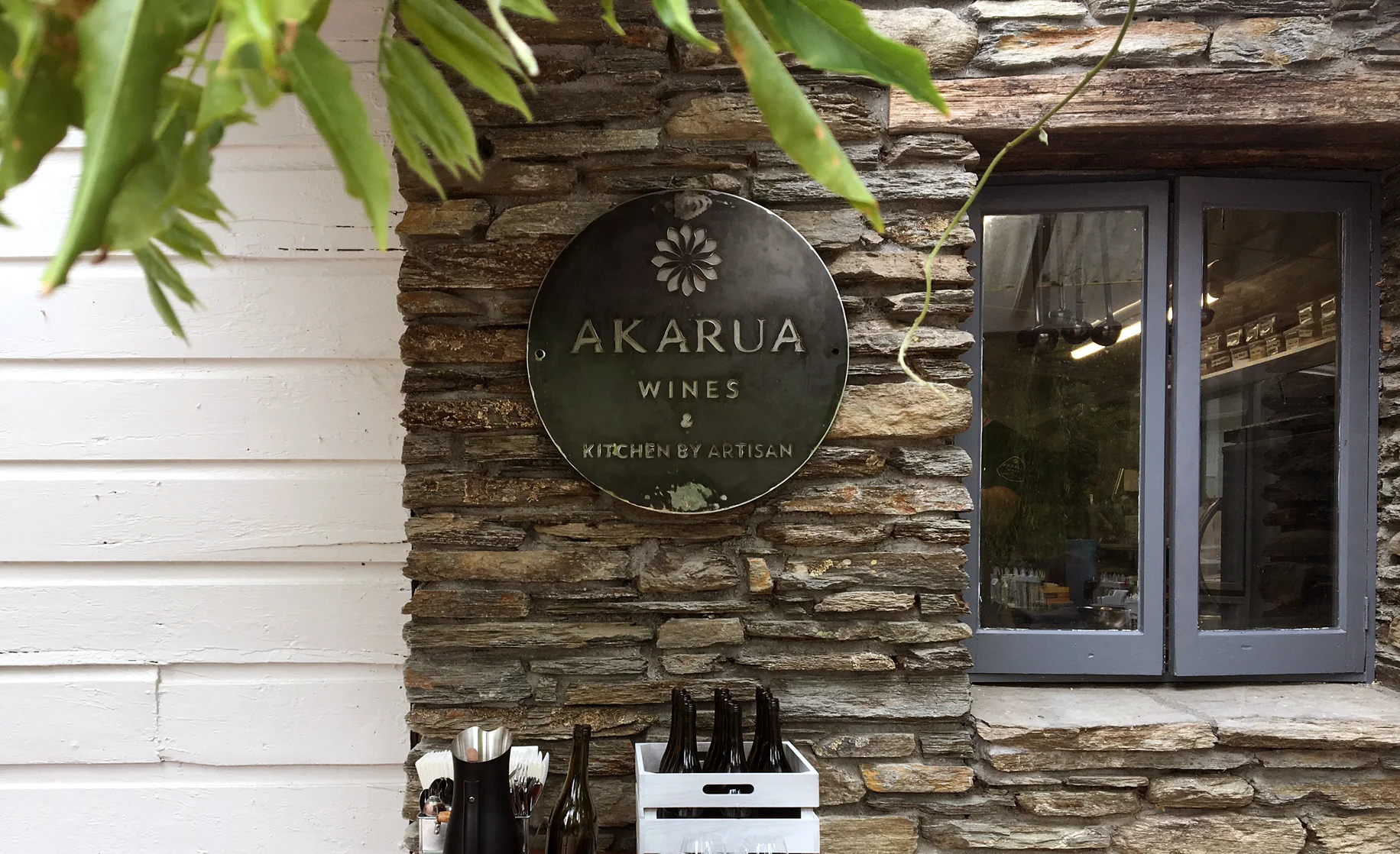 AKARUA WINES & KITCHEN BY ARTISAN