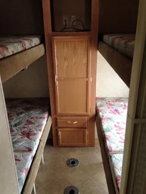 2006 jayco 8.jpg