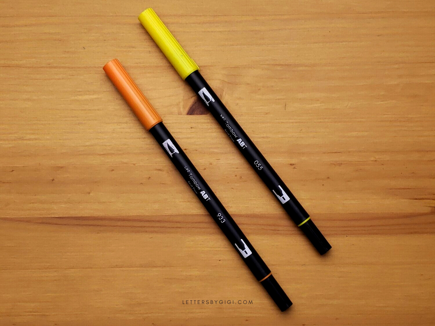 Tombow Abt Dual Brush Pen - 933 - Orange