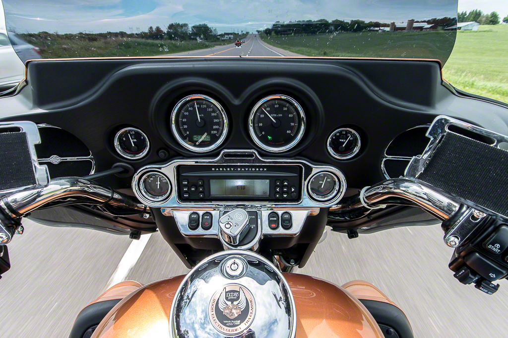 From the driver's seat, exposure in full auto. Lens is the 6.7mm-13mm