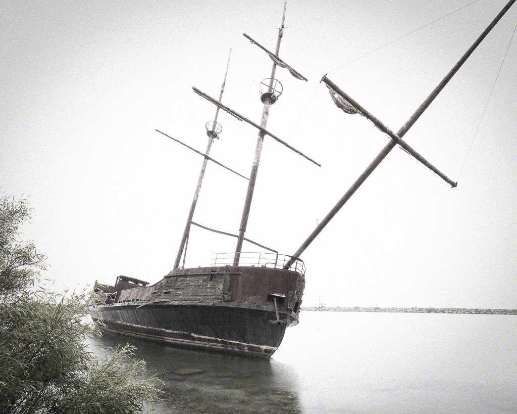 Shipwreck at Jordan Station Ontario. I'm about 25 feet from the prow
