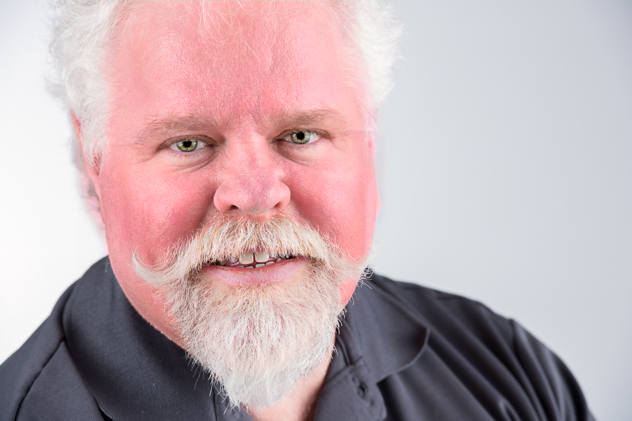 Ross Chevalier - HEADSHOT by ELIOT SHIMKOFSKY - IMAGESBYELIOT