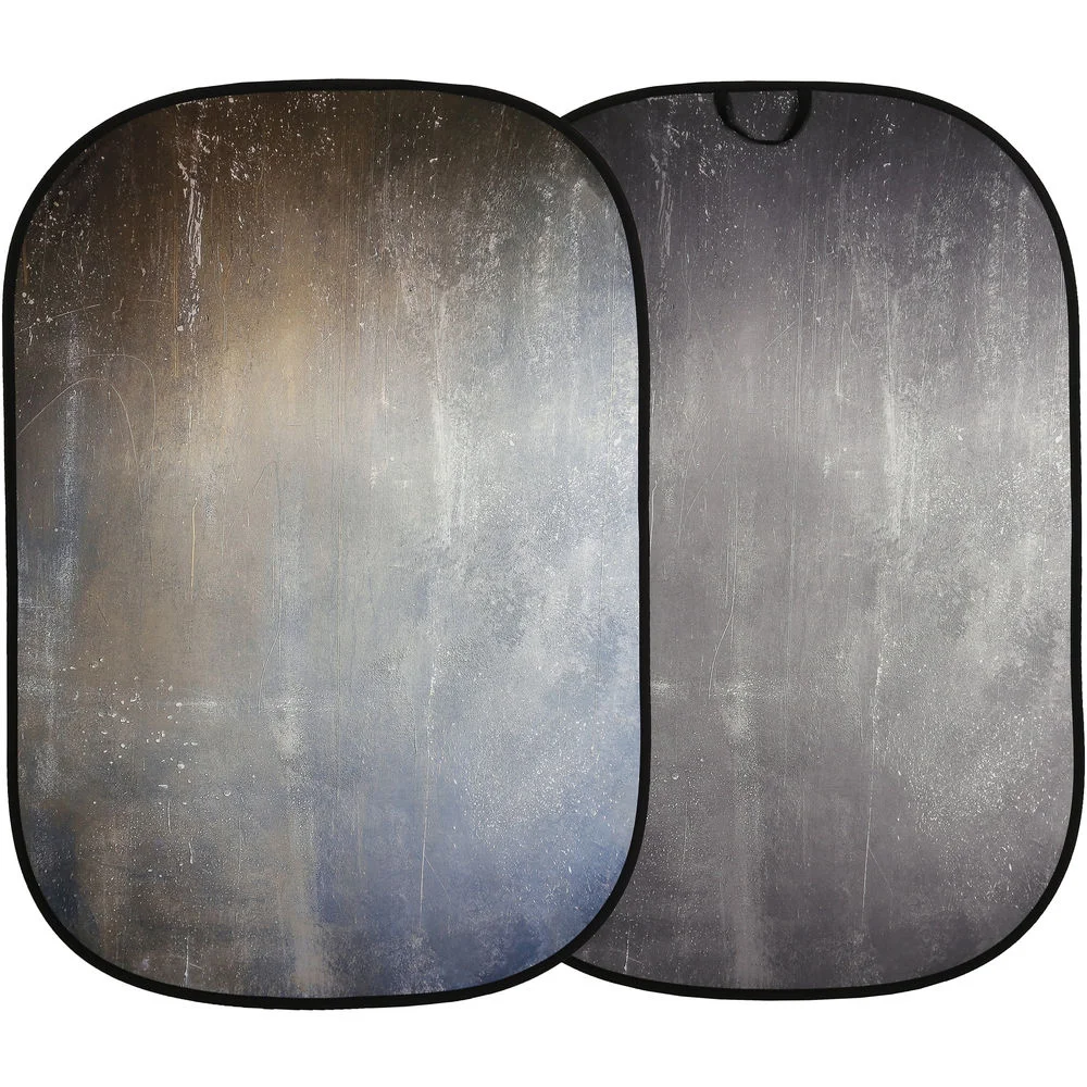 This two sided colour and monochrome backdrop measures 5' x 7' and is in Lastolite's Joe McNally lineup. A backdrop that can be used horizontally or vertically offers more flexibility.