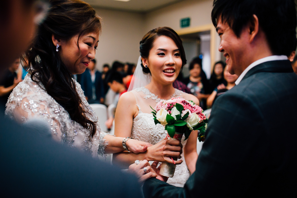 Singapore Wedding Photographer - Joey & Amily Wedding Day (101 of 154).jpg