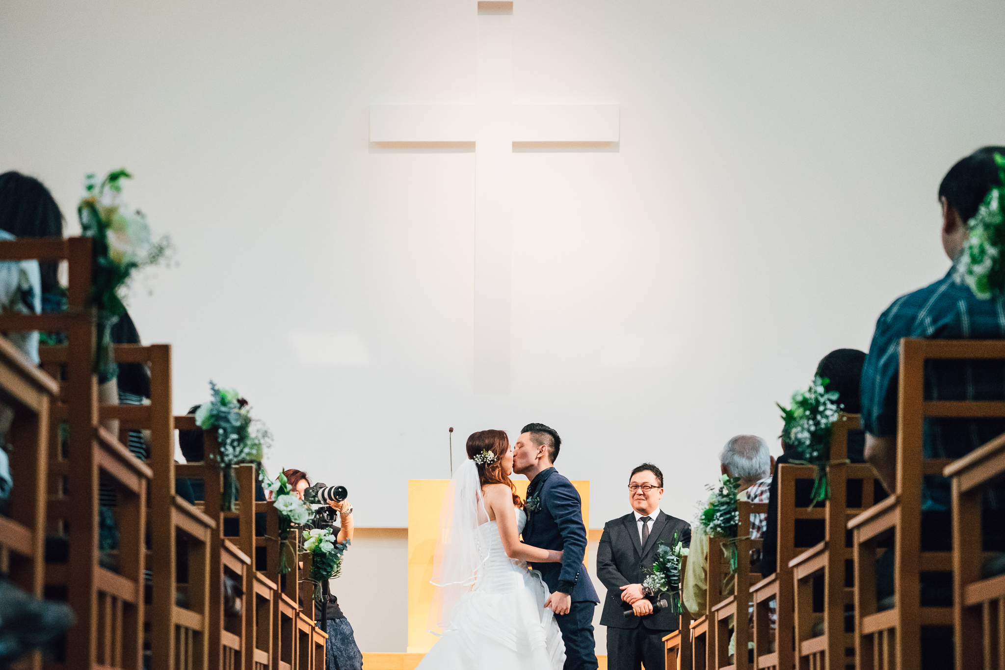 Singapore Wedding Photographer Colin & Lizzy Actual Day Wedding Holy Grace presbyterian church (102 of 127).JPG