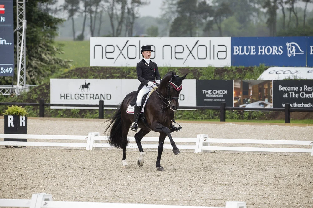 Agnete Kirk Thinggaard/Jojo AZ 