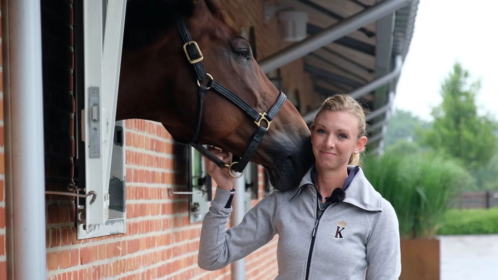 "Warm-up" for CHIO Aachen - Laura Graves about both Werth and Dufour (video)
