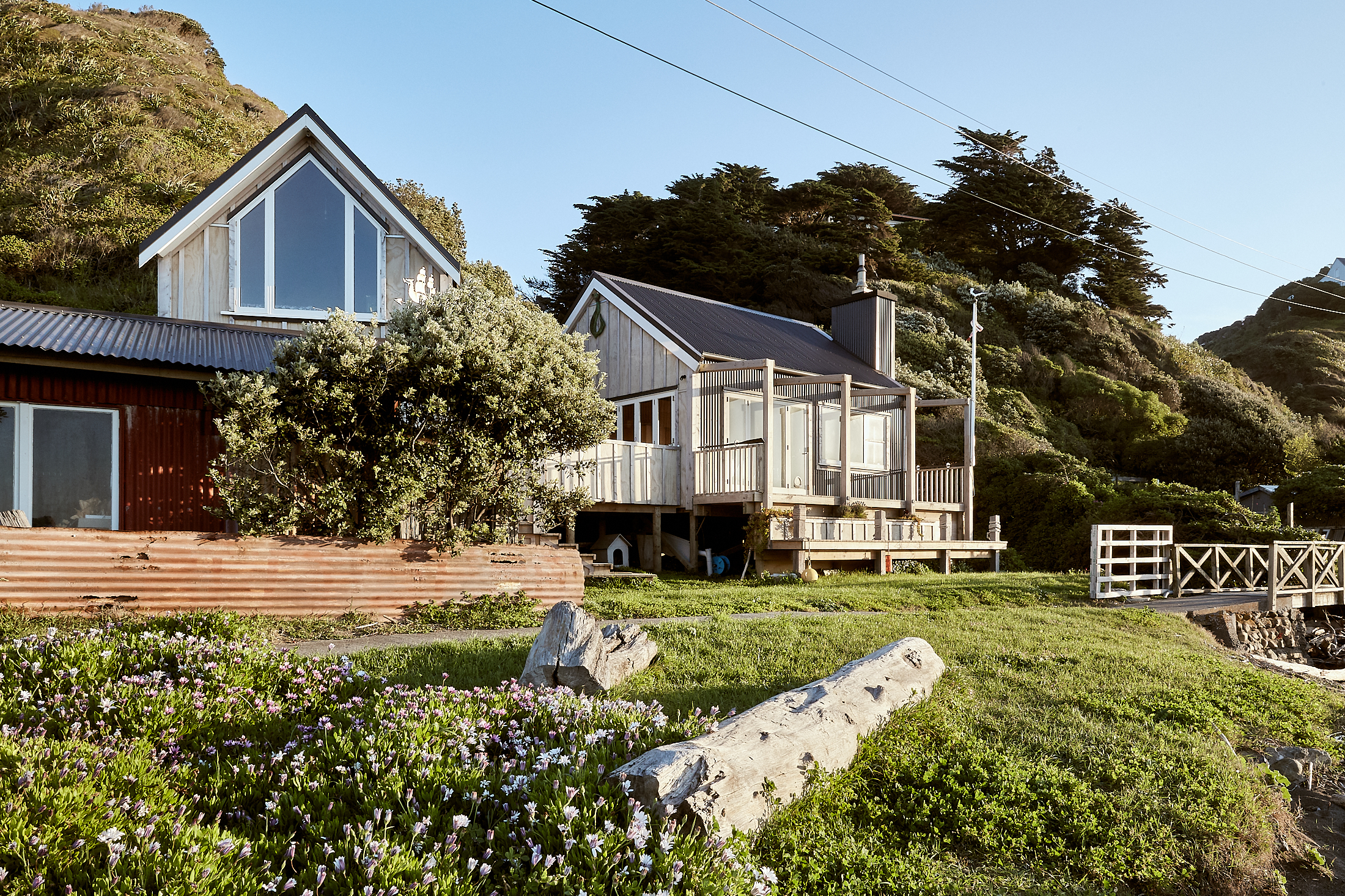 Bach-on-the-Bay-Pukerua-Bay_Ant Green Creative_ 0158.jpg