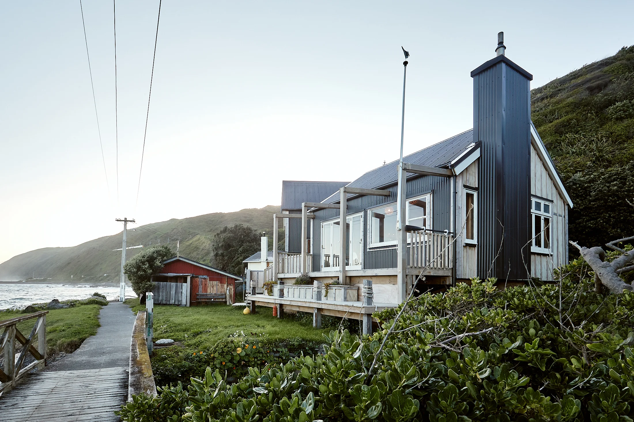 Bach-on-the-Bay-Pukerua-Bay_Ant Green Creative_0027.jpg