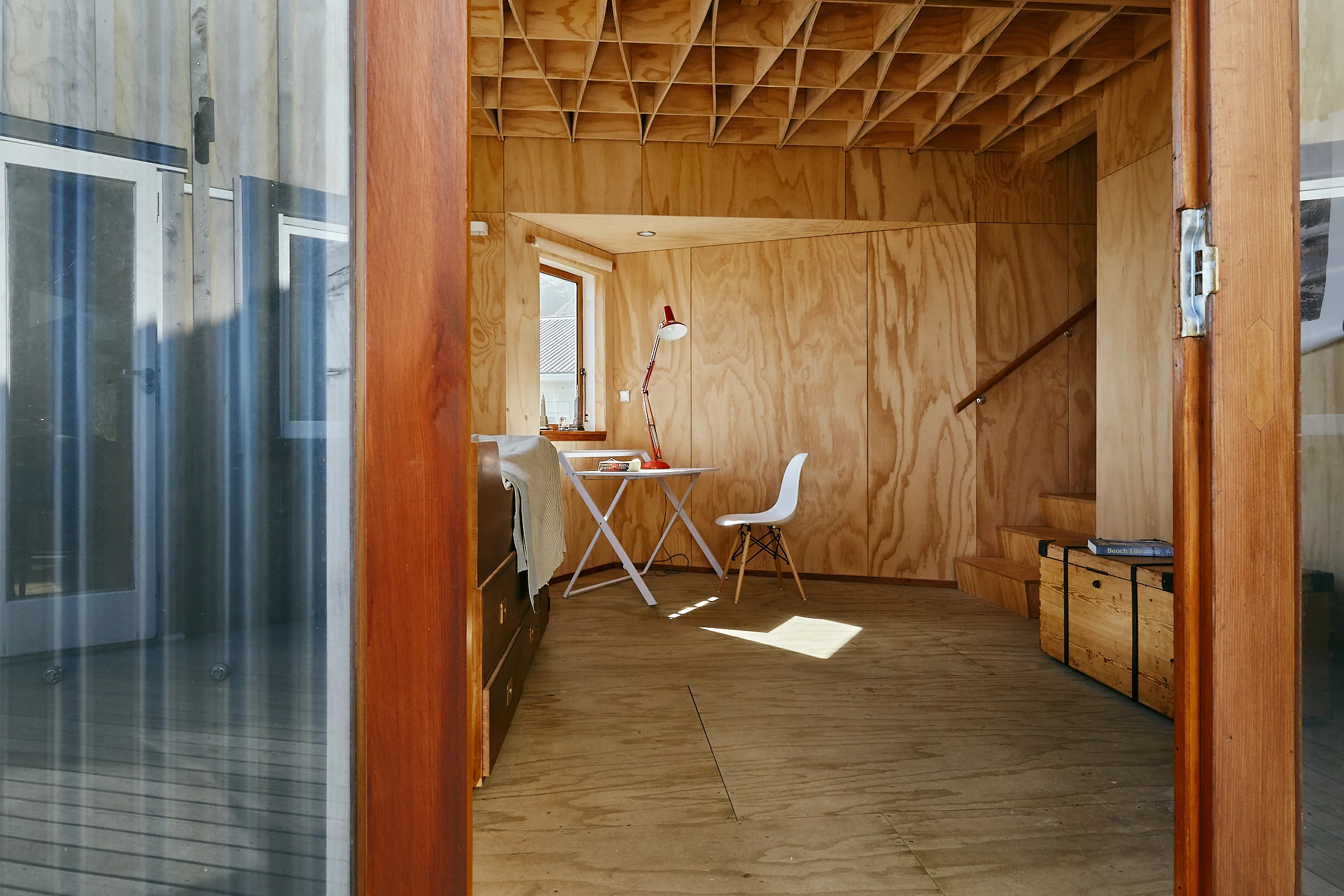 Bach-on-the-Bay-Pukerua-Bay_Ant Green Creative_00112.jpg