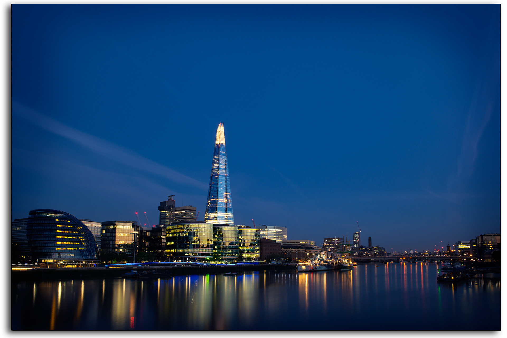 London the shard viewing gallery town hall river thames long exposure lee ramsden professional photographer www.leeramsden.com blue sky illuminations hotel office building.jpg