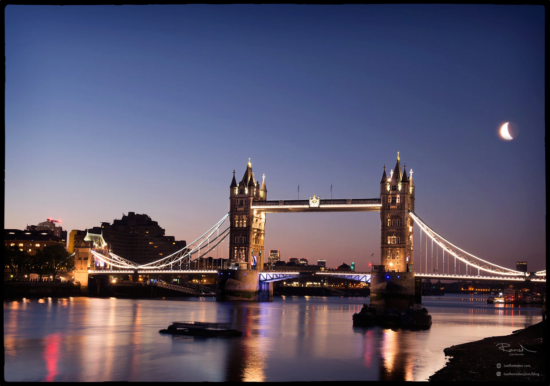 <img src="Tower bridge moon.jpg" alt="river Thames luna night scene Lee Ramsden blog">