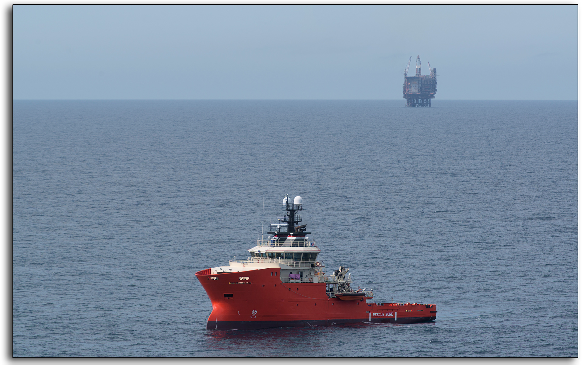 Standby vessel, ship, north sea, Grampain Dee, craig-group, craig group, oil and gas industry, Lee Ramsden, outboard cover, safety.jpg