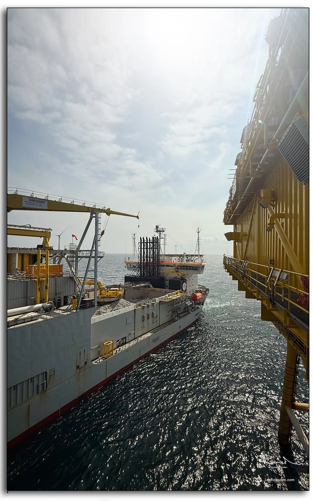 Rock Dumping Offshore – Simon Stevin in Action