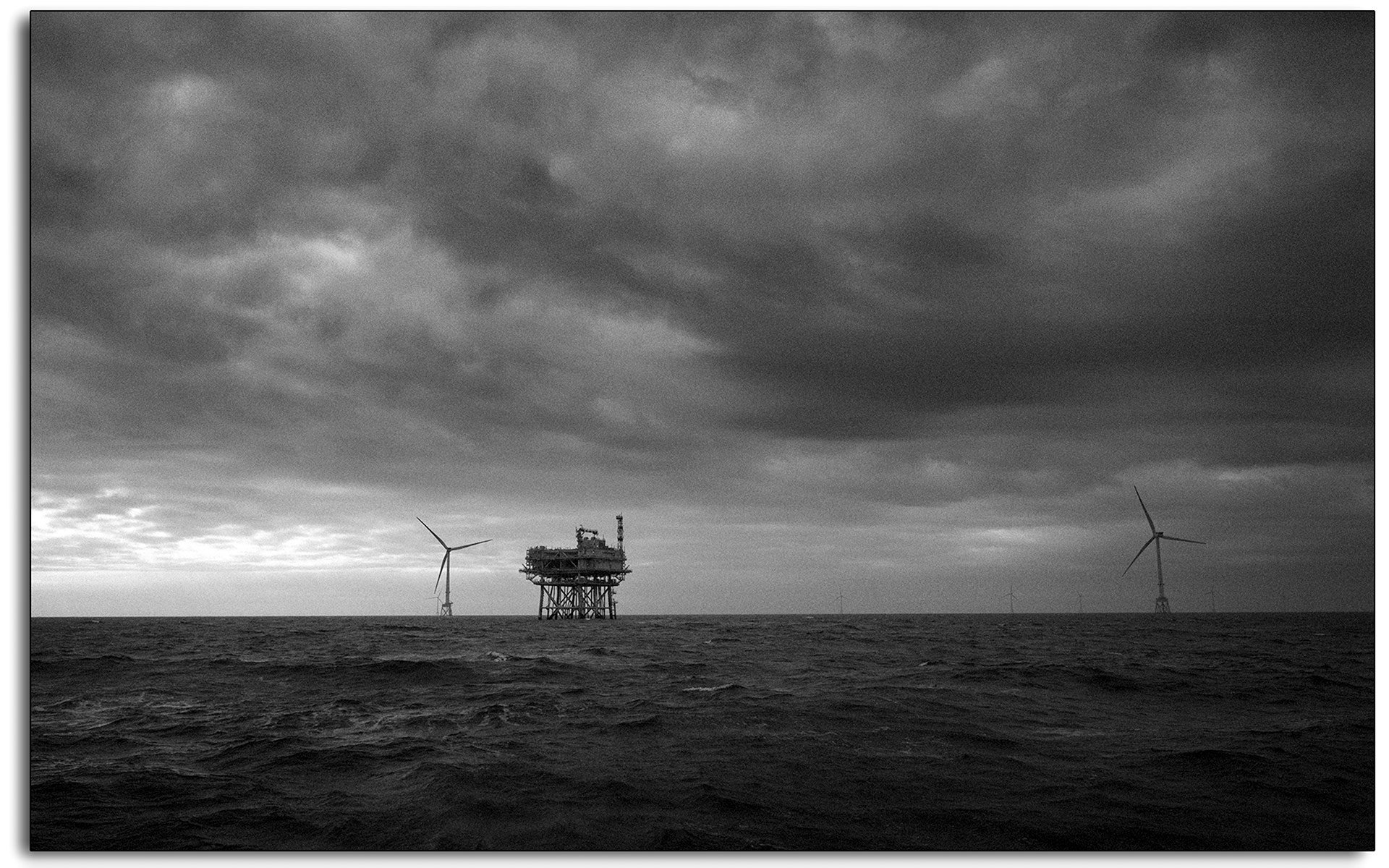 Seagreen,-offshore,-substation.-windfarm,-northsea,-SSE,-SWEL,-Petrofac-01.jpg