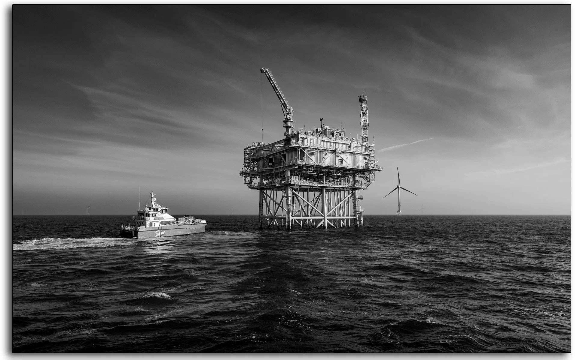 Seagreen,-offshore,-substation.-windfarm,-northsea,-SSE,-SWEL,-Petrofac,-CTV,-Farra,-Grainne.jpg