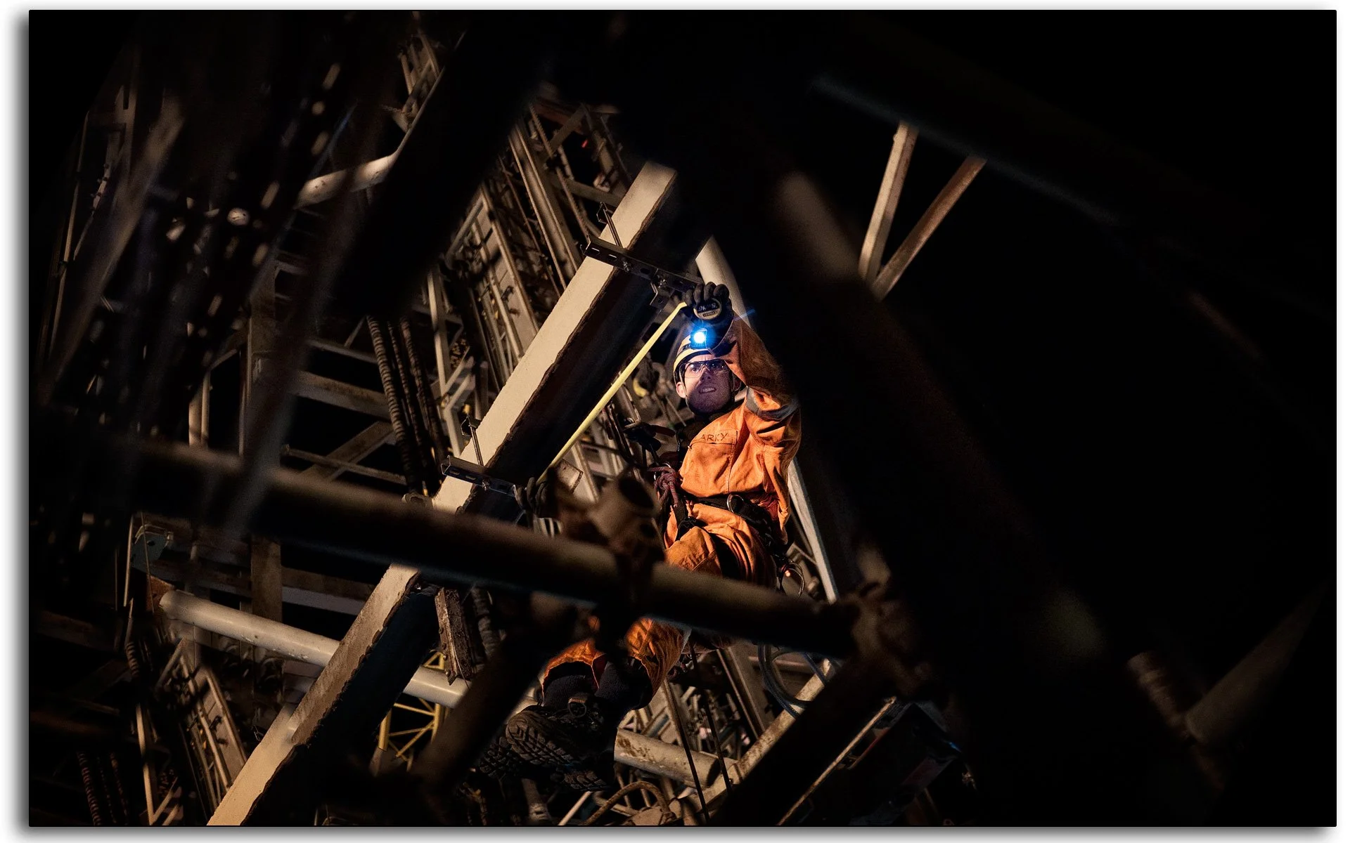 19 Paul Clarke working at height SKN electrical measuring construction.jpg