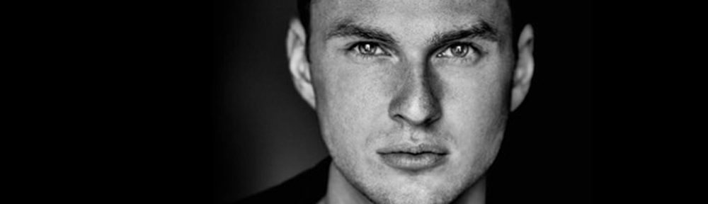 avedon banner.png