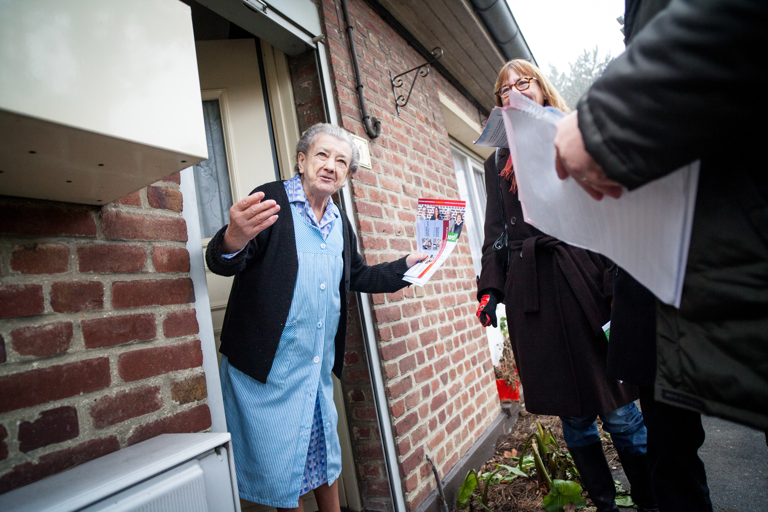  Reportage sur les élections départementales 2015. Campagne des candidats FdG à Trith-St-Léger&nbsp;(59) - porte à porte.  Publié dans L'Humanité.&nbsp; 