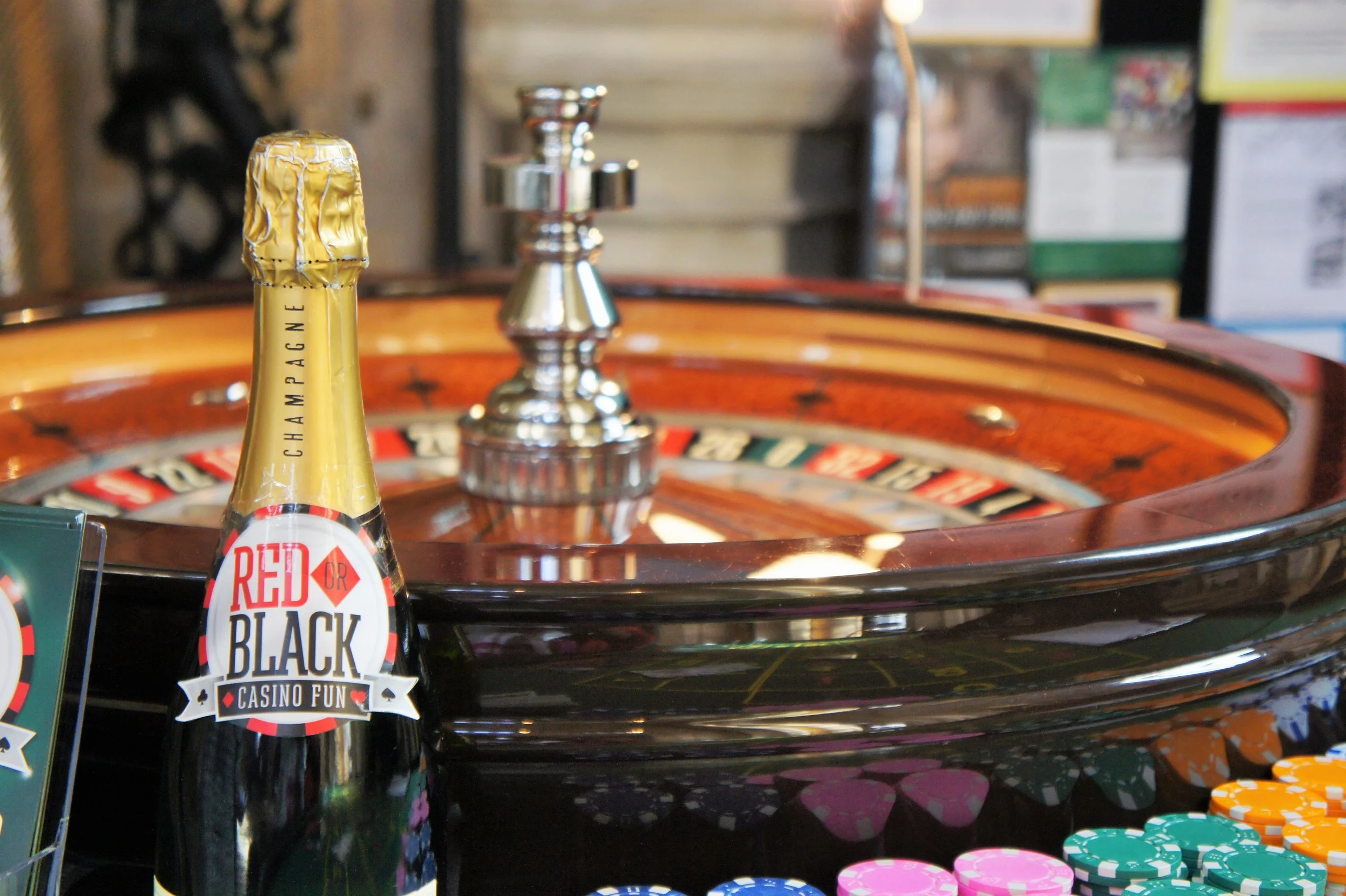 Red Black Casino Fun