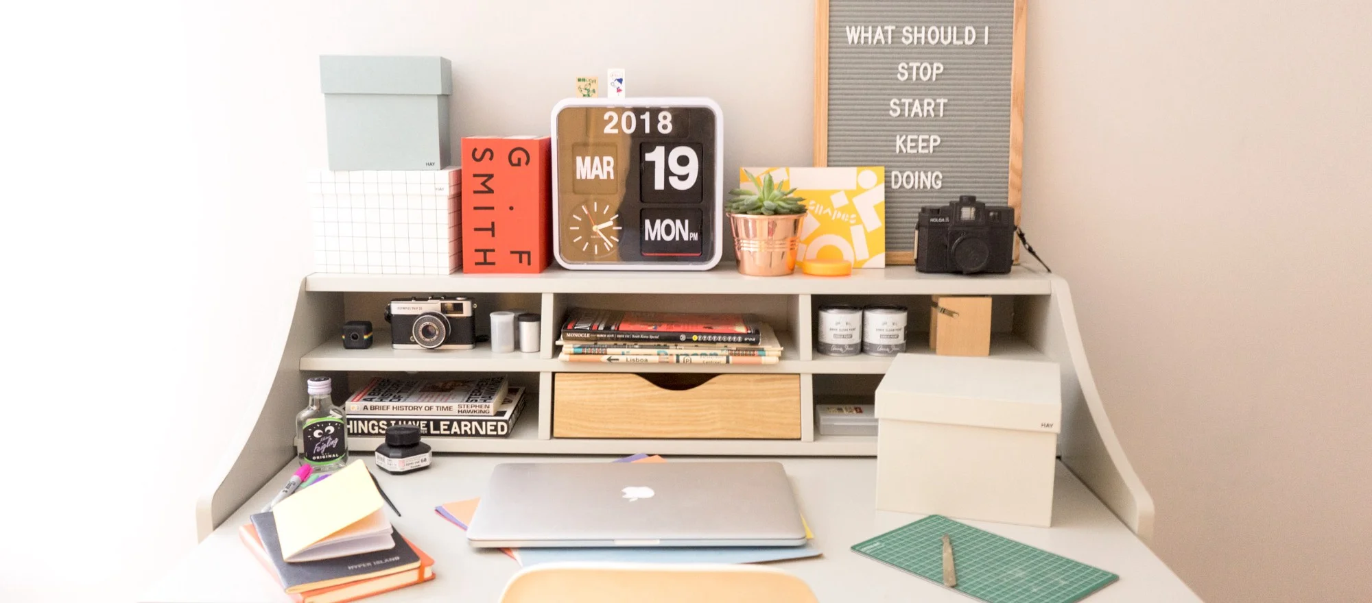 mydesk.jpeg