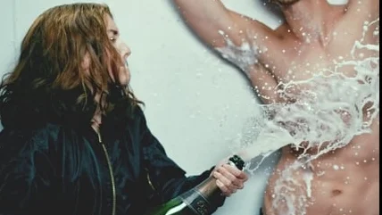 Olavi Uusivirta - Kultaa hiuksissa