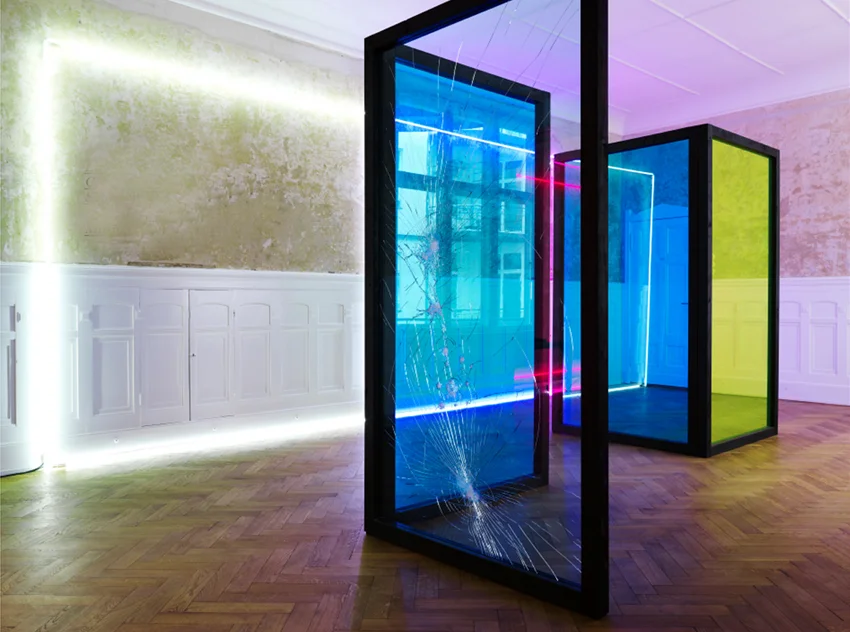 Geist (2009) Lori Hersberger – Geist , Grieder Contemporary Projects Berlin, 2009 (Photo by Hans-Georg Gaul)