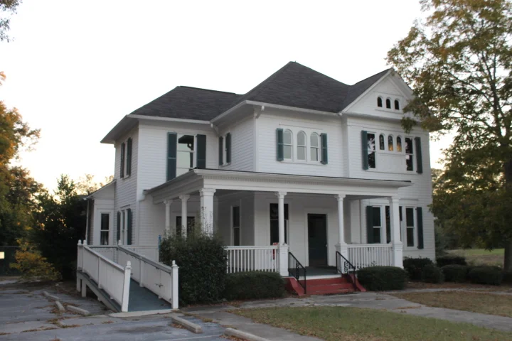 Historic Home Converted Into Office and-or Retail Space.JPG