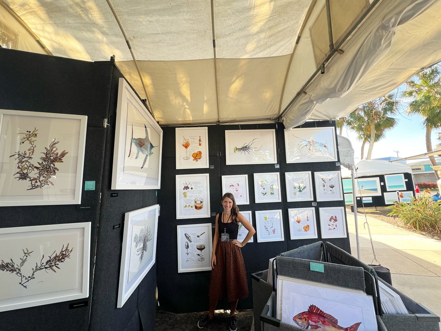 Grand Re-Opening of @st.armandscircle is happening right now 🌟 Join me &amp; my artsy friends for the 35th Annual St Armands @artfestivals 

Show is OPEN from 10 am to 5 pm. I am in booth 208 (inner circle facing Lido Beach) 

BONUS - Bring proof of