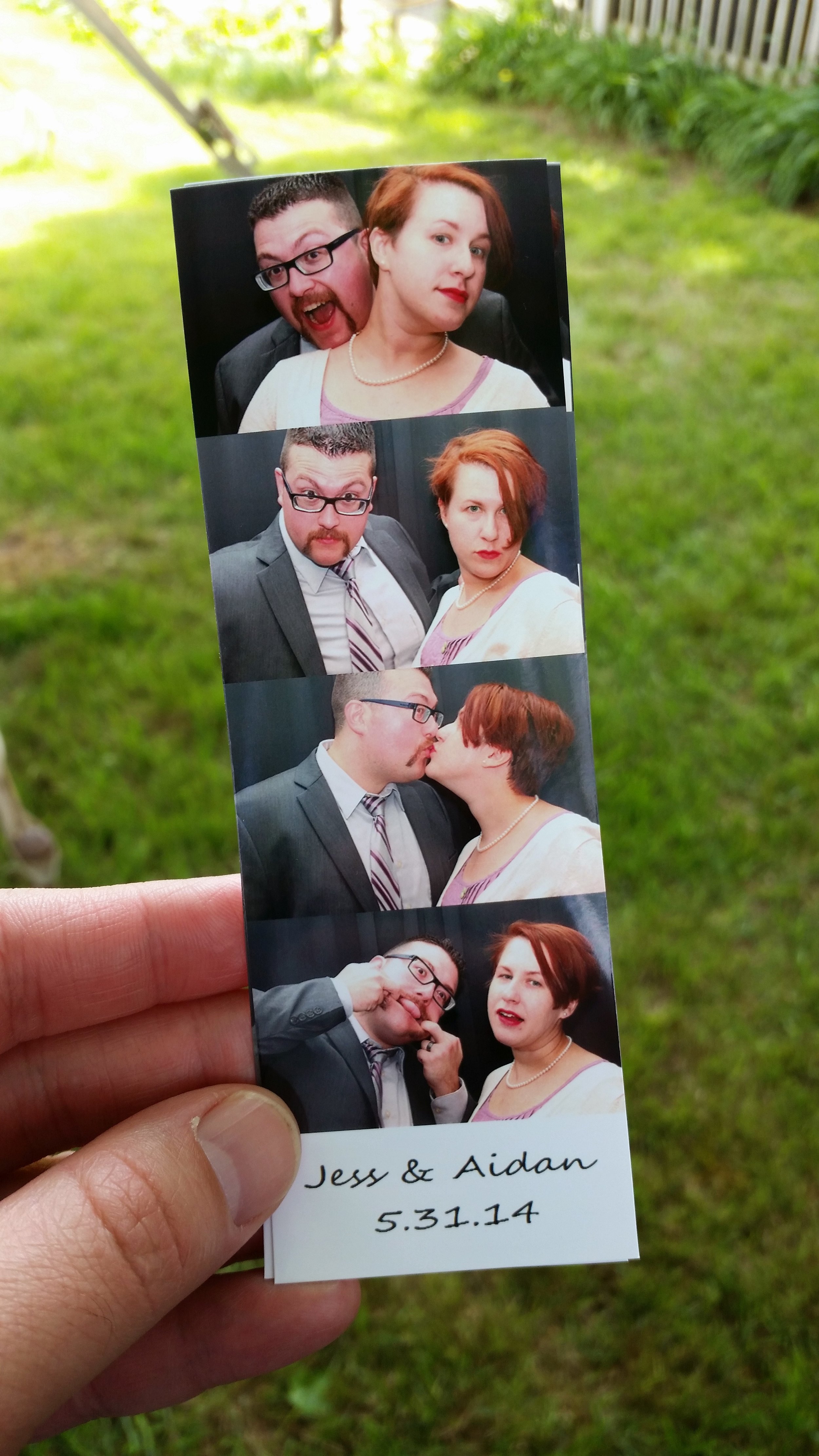 RyanElizabethphotobooth.jpg