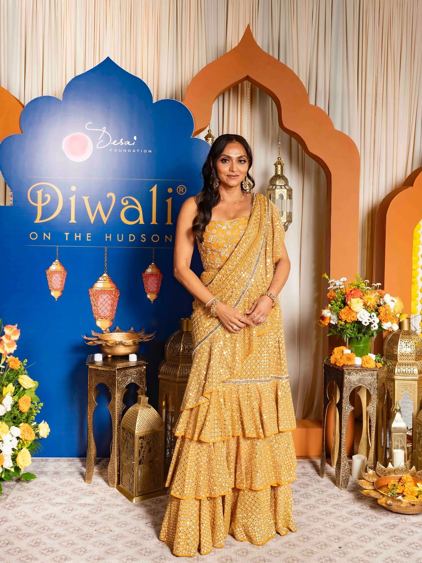 What an honor it is to be part of Diwali on the Hudson, supporting the incredible work of the @desaifoundation ✨
Diwali has always been a reminder to celebrate light, love, and new beginnings &mdash; and it was exactly that. This night is such a beau
