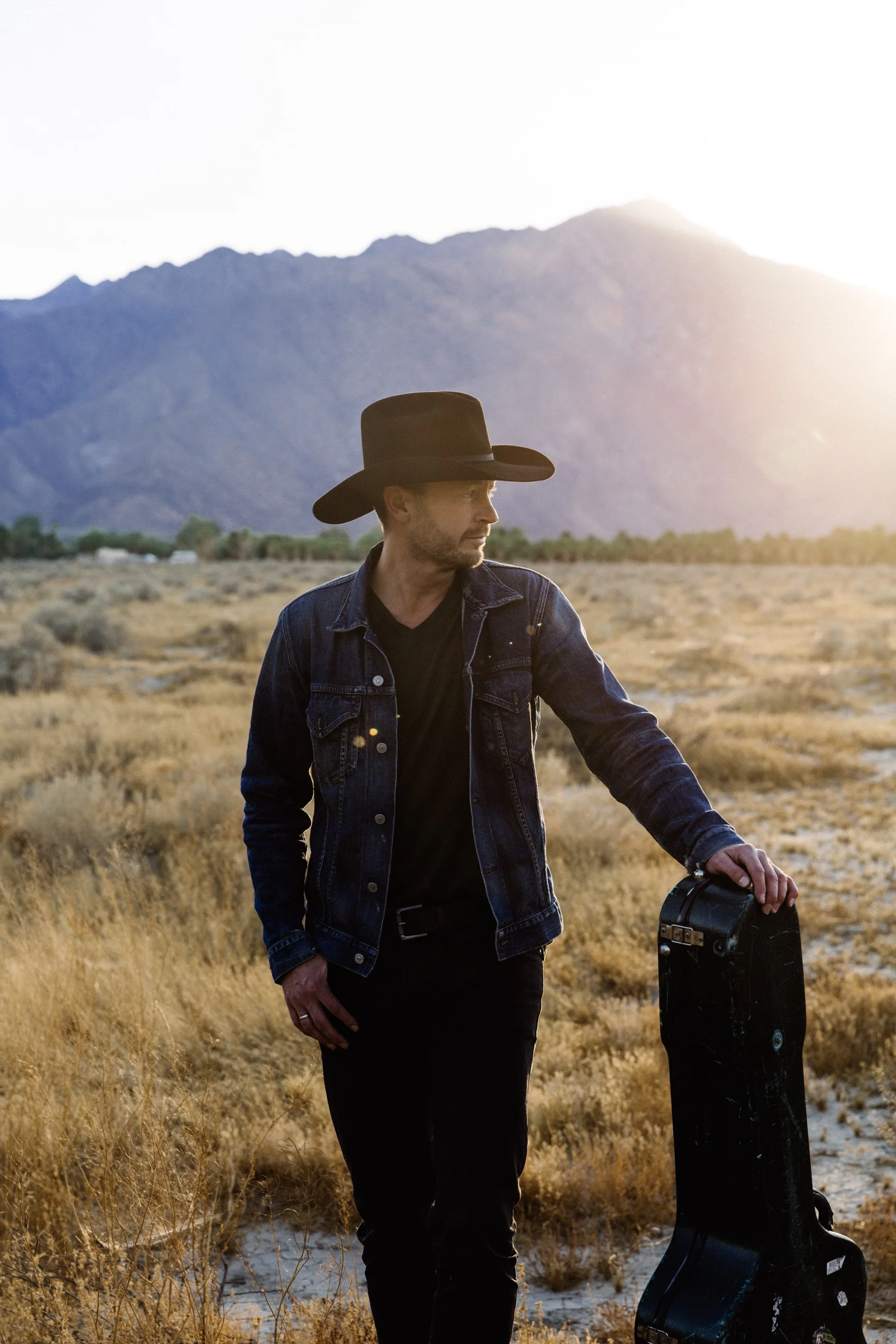 PaulBrandt-Journey-byPaulTellefsen-2.jpg