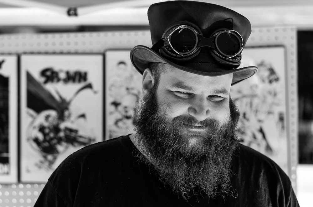 Artist Ronnie Pless from Pless Ink