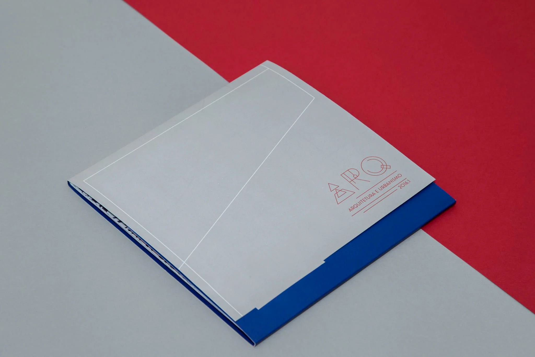 Architecture Graduation Invitation - PUC-Minas 2016/1