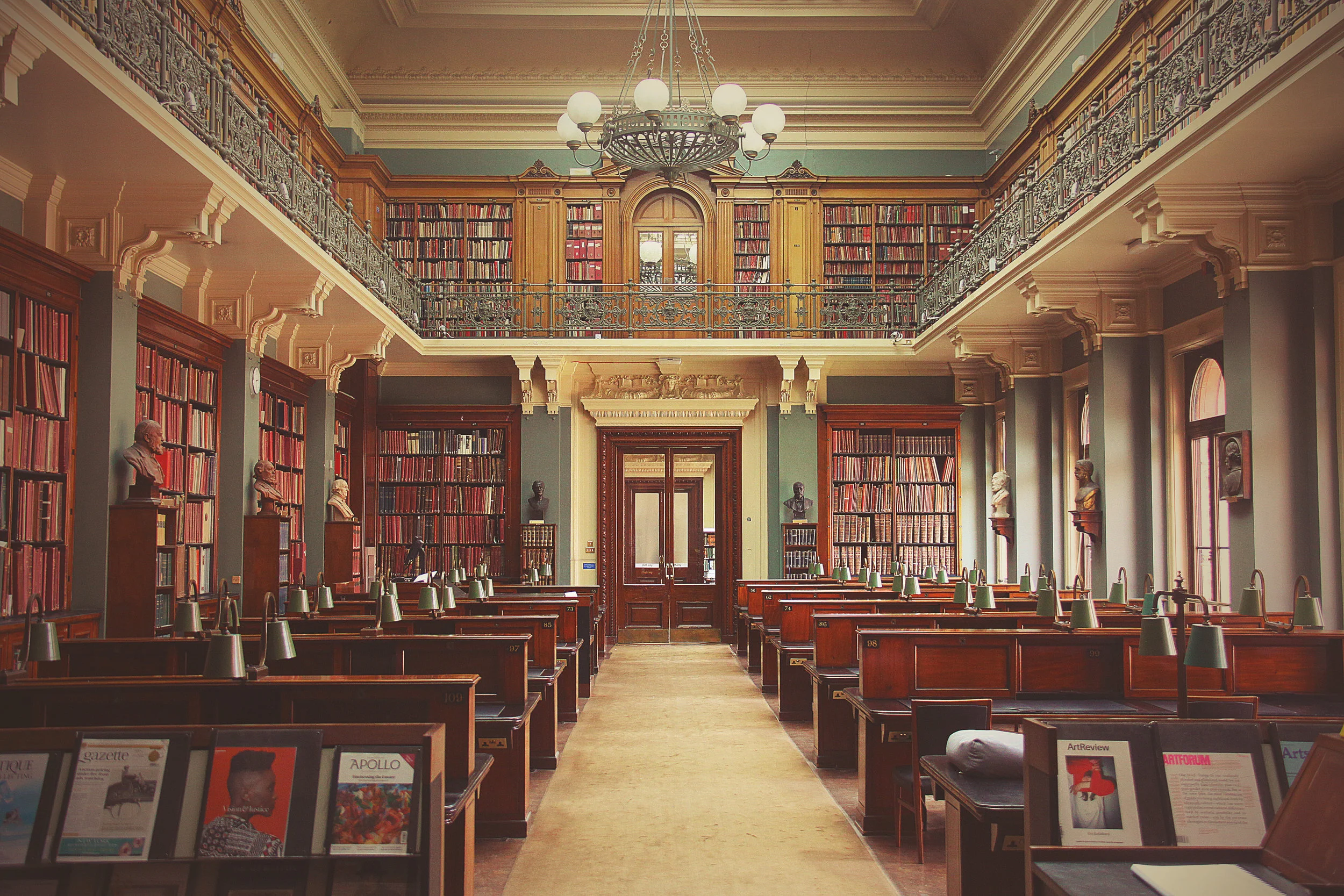 National_Art_LiBrary-V&A-London_Englad.jpg