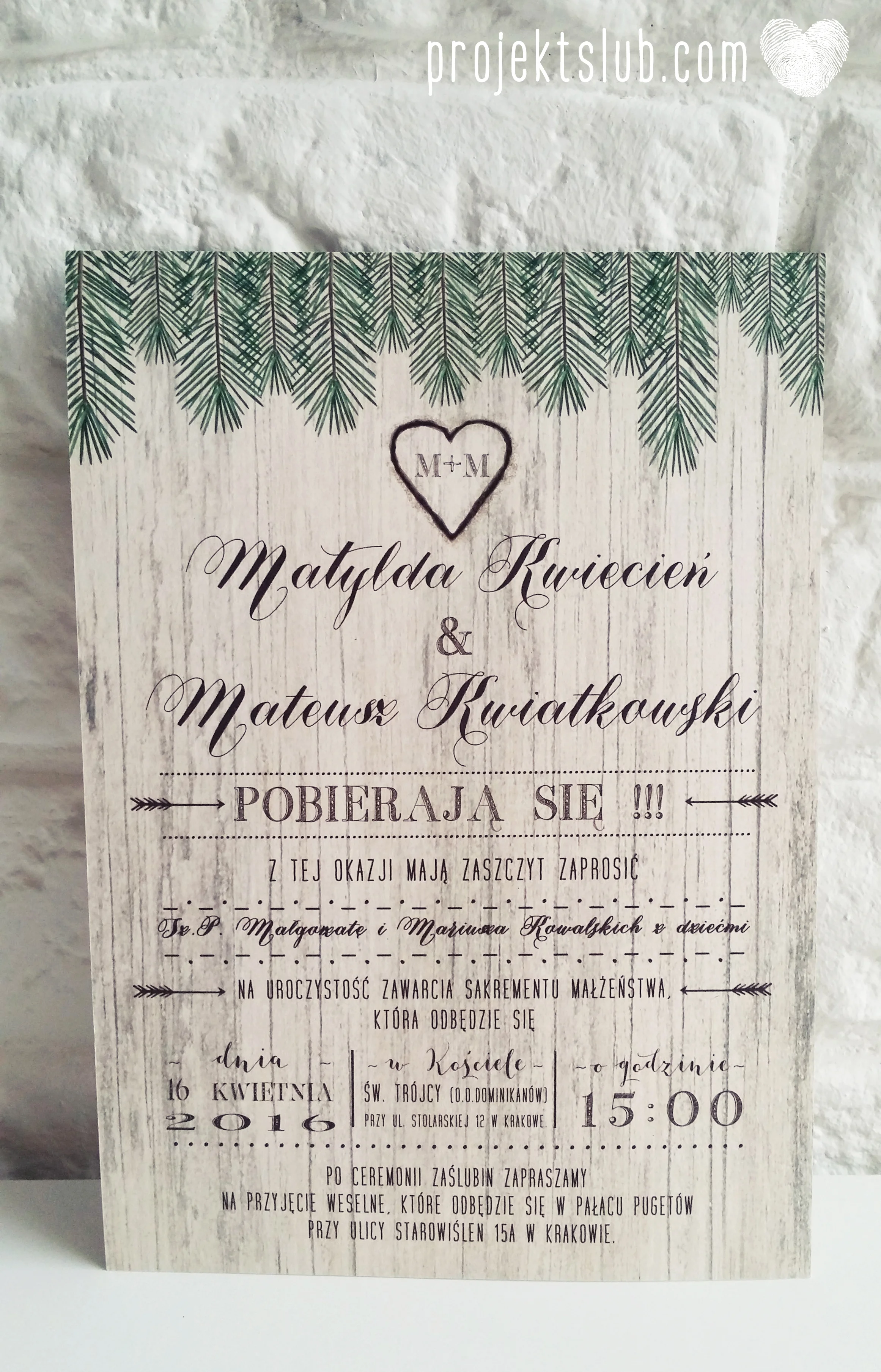 Zaproszenia ślubne Woodlove z motywem drewna iglaków świerku lasku rustykalne leśne eko Projekt Ślub (5).jpg