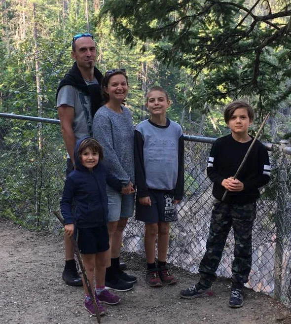 Dean + Allison, with Lulu, Harrison and Zac