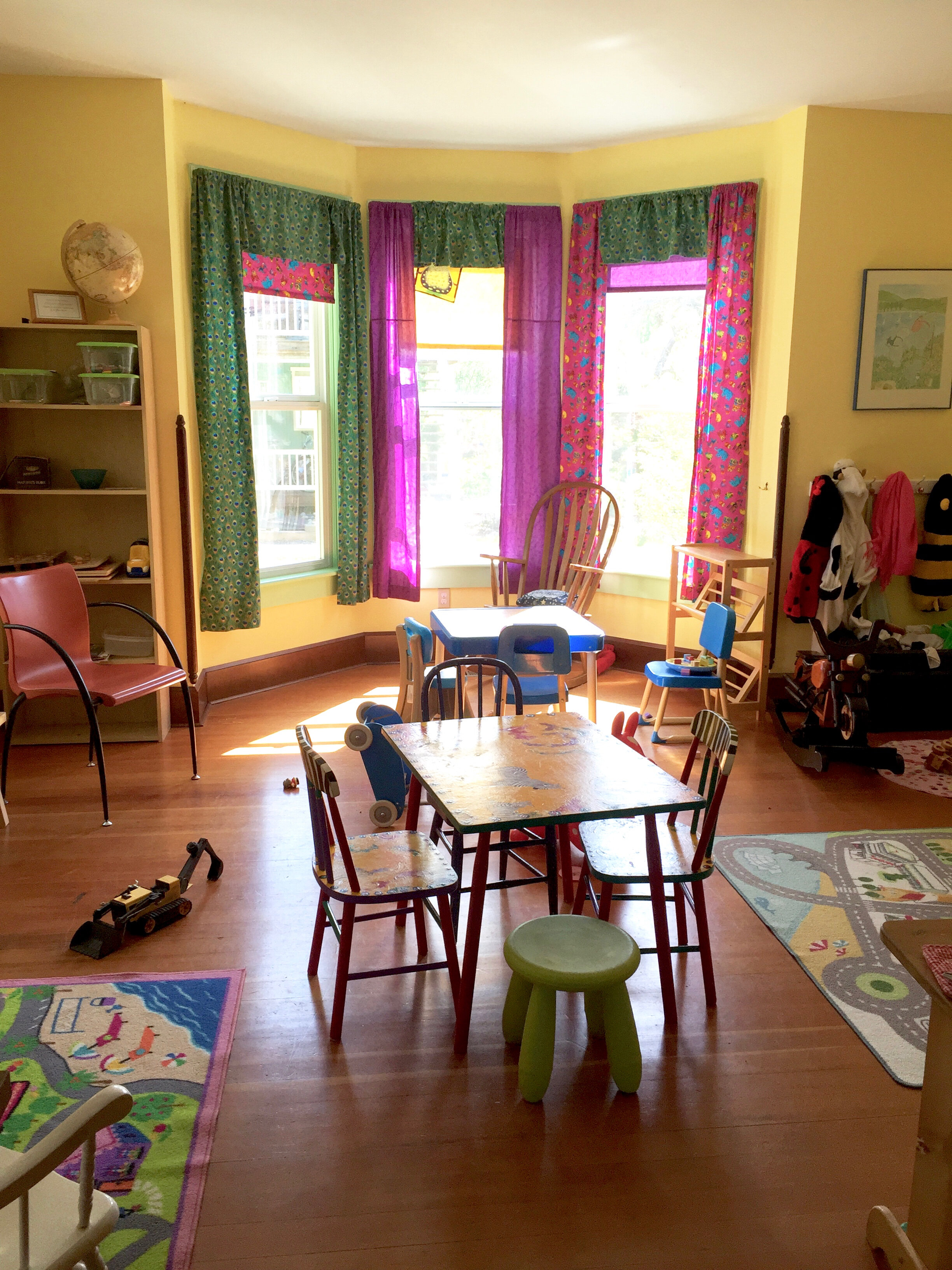 Example of indoor kids' playroom