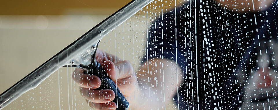 10 Hacks To Make Window Washing A Little Less Painful — O'Donnell