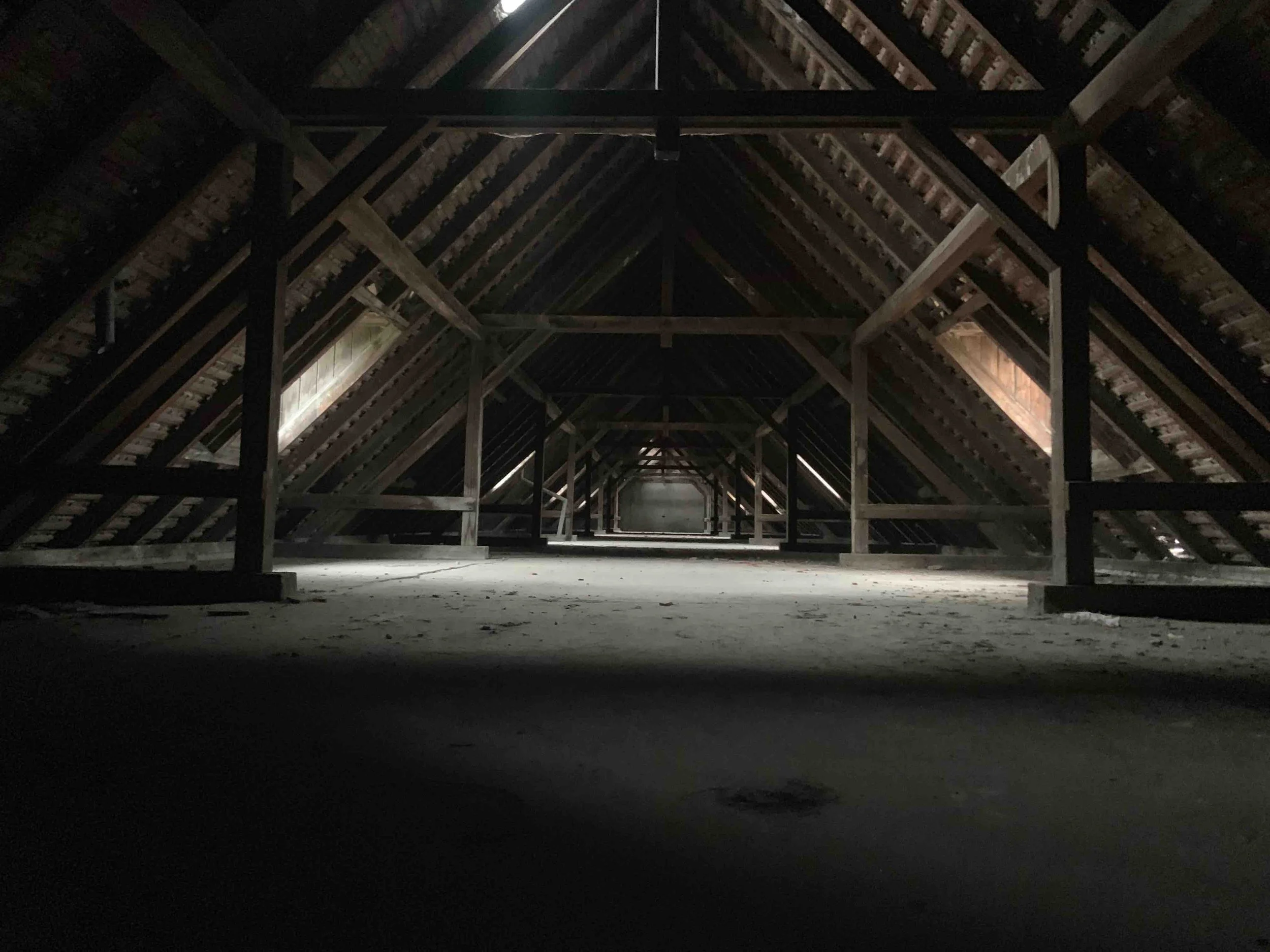 Sealing Your Attic Hatchway