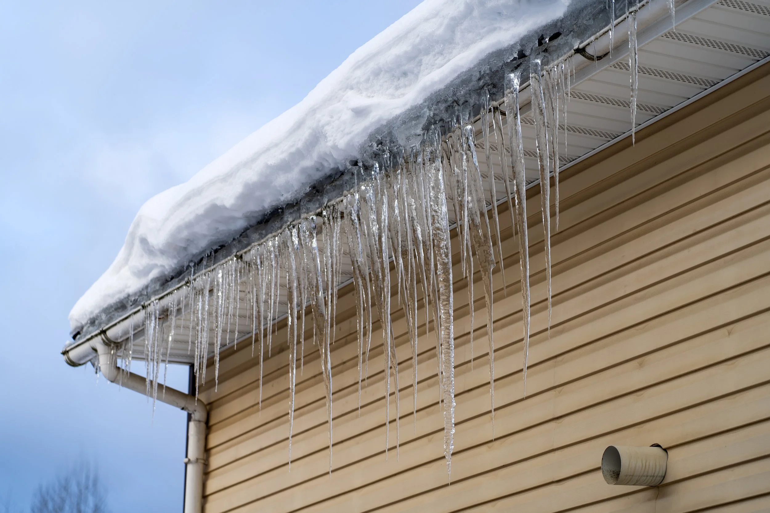 Ice Dam Prevention This Winter