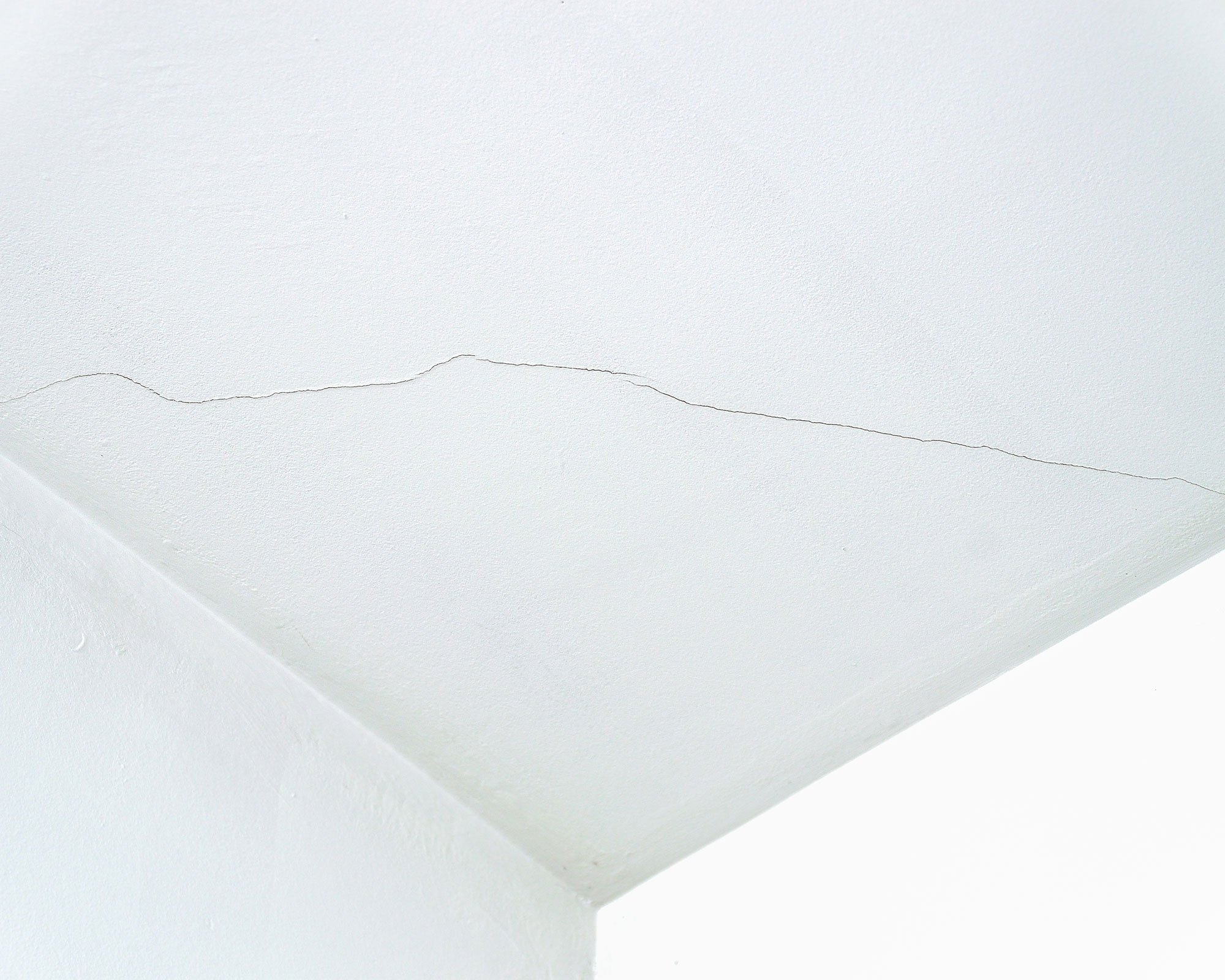 A Crack in the Ceiling? Here’s When to Worry