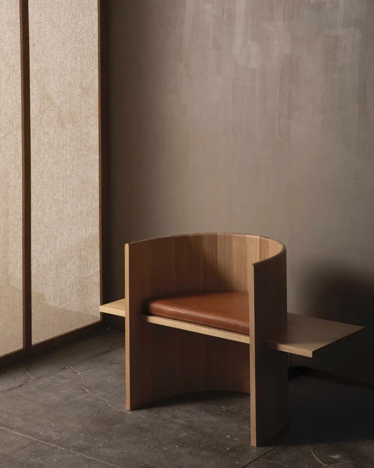 sit--chair-white-oak-5-low-res-v1.jpg
