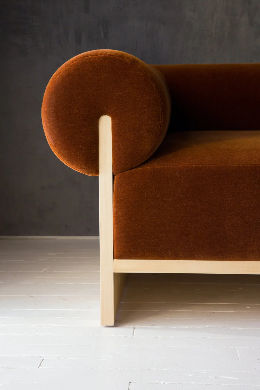 Chaise_Lounger2_sm.jpg