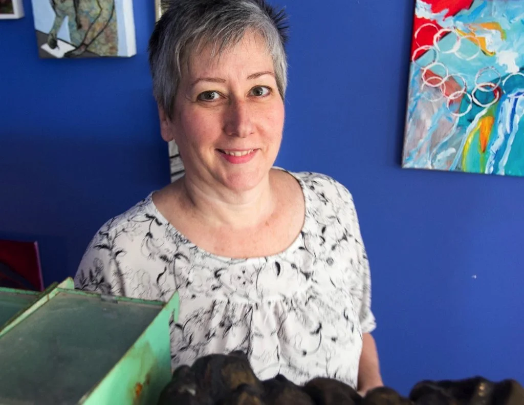 In The Studio with Susan Irish-Part I An interview with Heather Powers, Creative Organizer at HK Power Studio. In today’s artist interview & sneak peek we have a visit In The Studio with Susan Irish . Susan is a Charleston SC artist, gallery owner of Fabulon and former teacher. I mention this because she still teaches and has the heart of a teacher! I’m so grateful for the artists who invite us to visit their studio! We can learn so much from each of these visits. Andrea is incredibly organized and these photos are not styled so this is typical of what her studio space looks like on an average day. http://hkpowerstudio.com/in-the-studio-with-part-i/